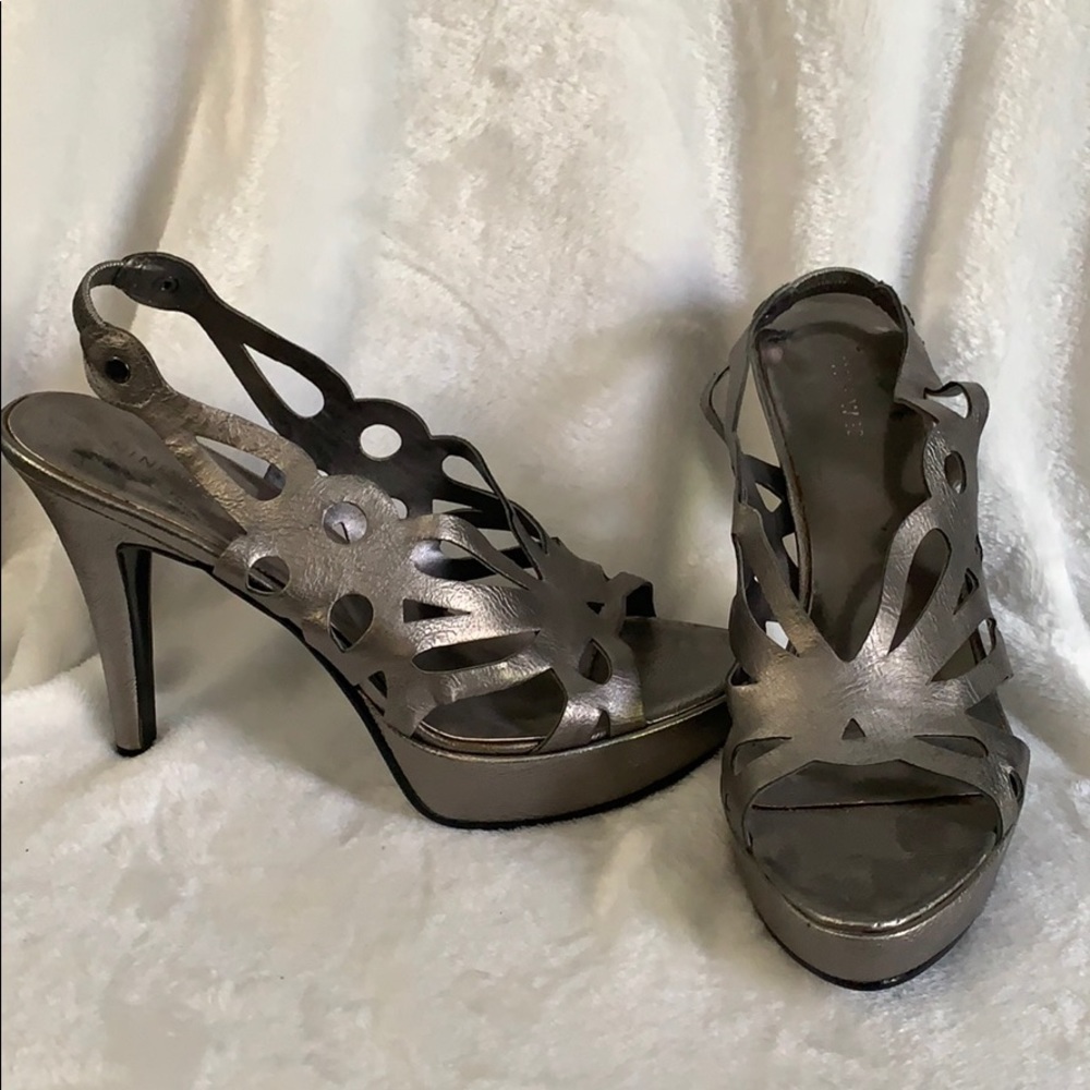 Nine West Silver Heels